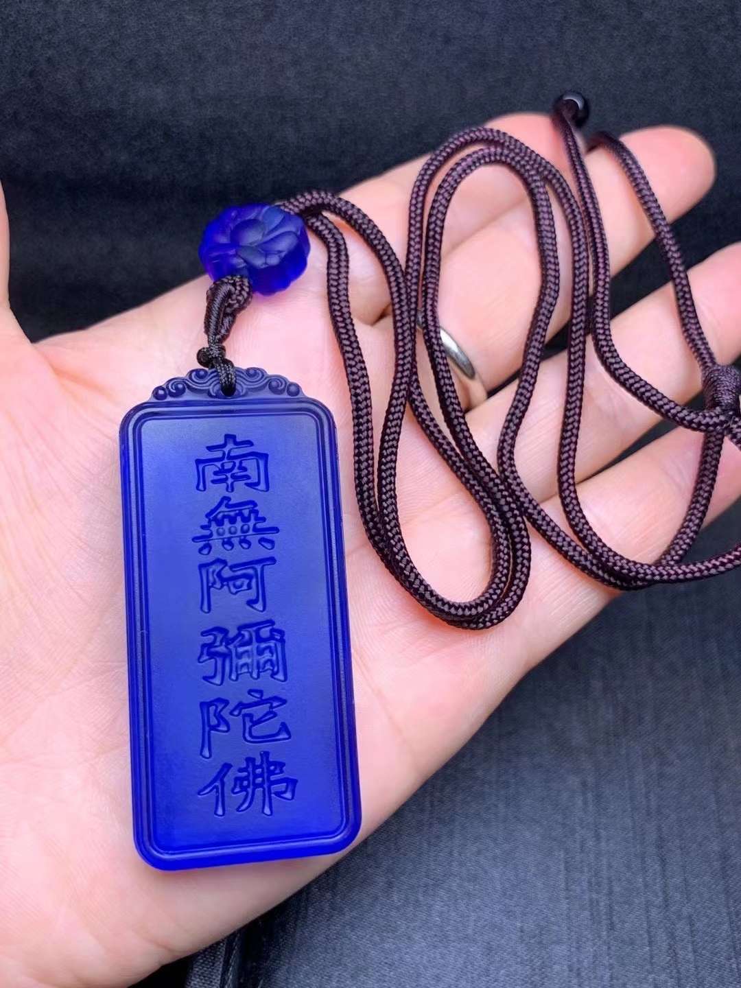 手链/糖果玛瑙/白玛瑙白底实物图