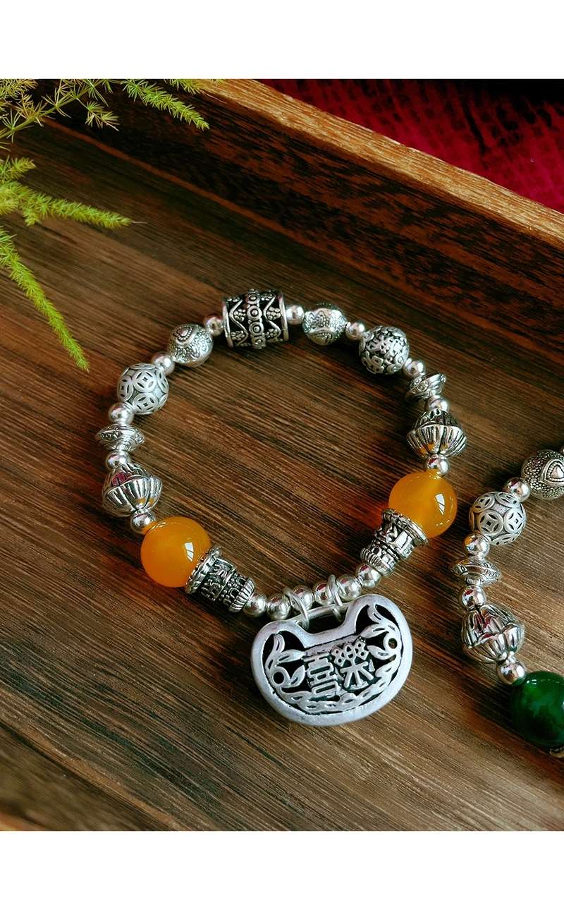 Handmade multi-treasure bracelet, creative woven bracelet, couple gift bracelet for men and women, hidden silver longevity lock bracelet Item Picture