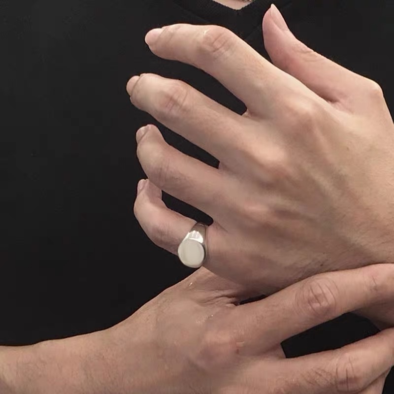 European and American men's trendy hip-hop and powerful single ring titanium steel index finger ring 6 details Picture