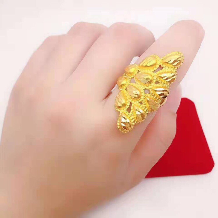 Big chicken tail ring with sand noodles