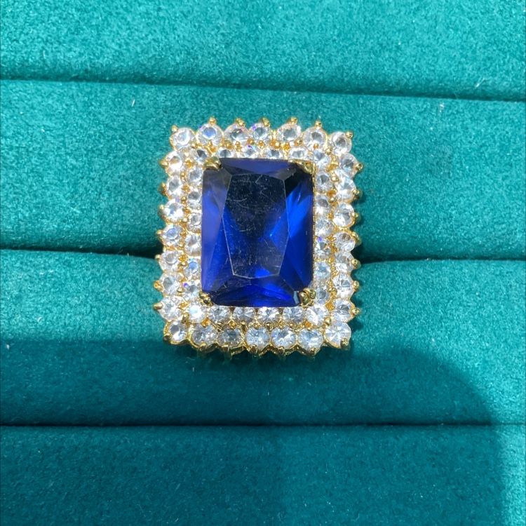Microset Rambo diamond ring