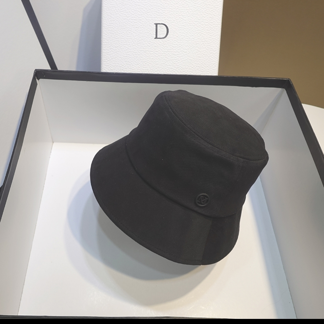 Japanese M label niche letters bucket fisherman hat woman spring summer autumn sun basin hat foldable simple cover face hat woman