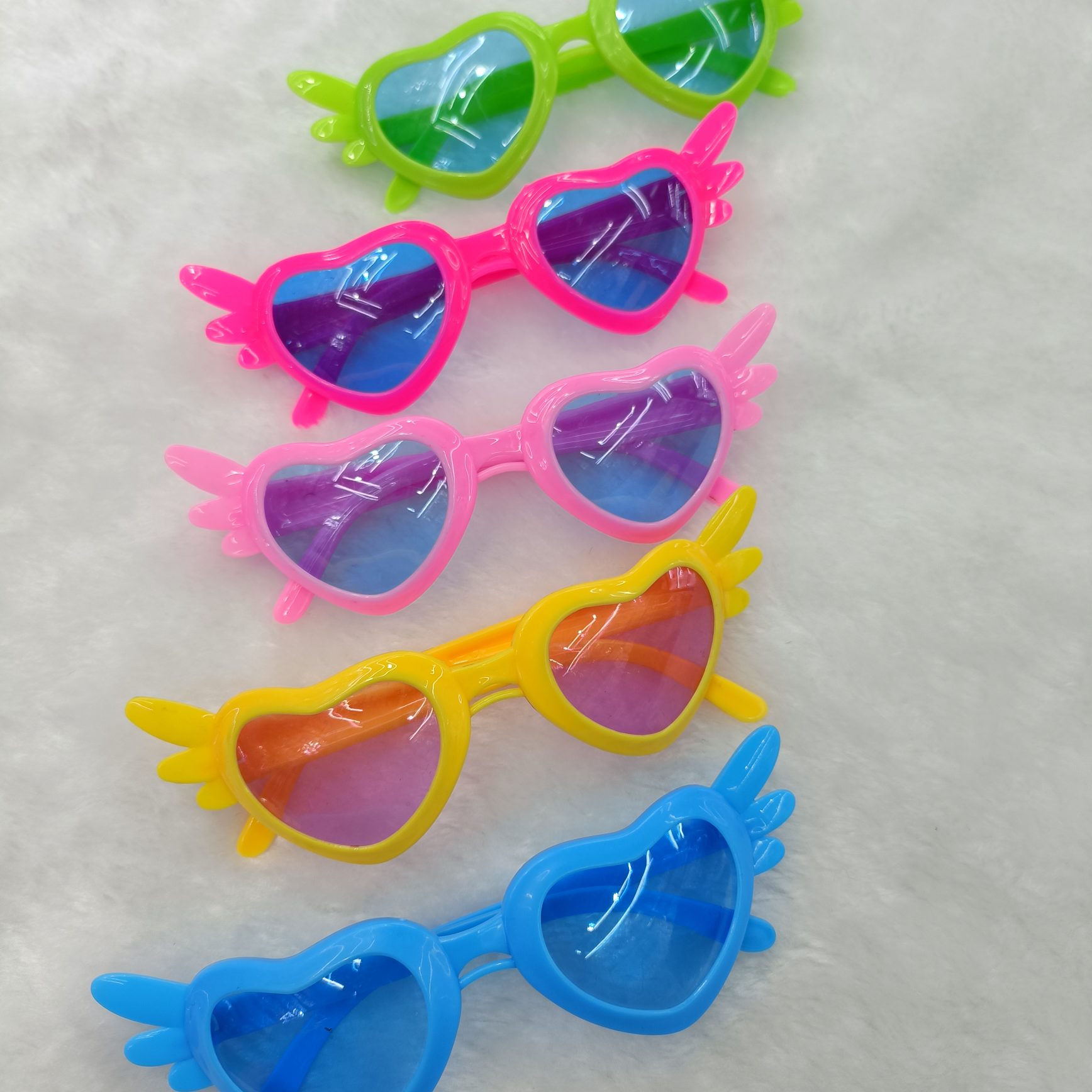 卡通男女宝眼镜可配套装图