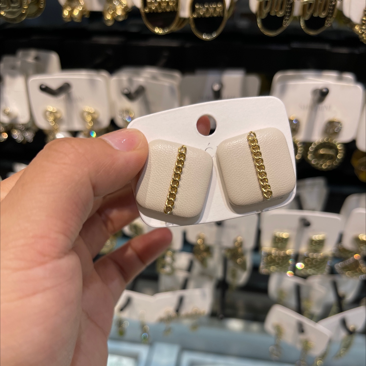 Leather casual earrings thumbnail