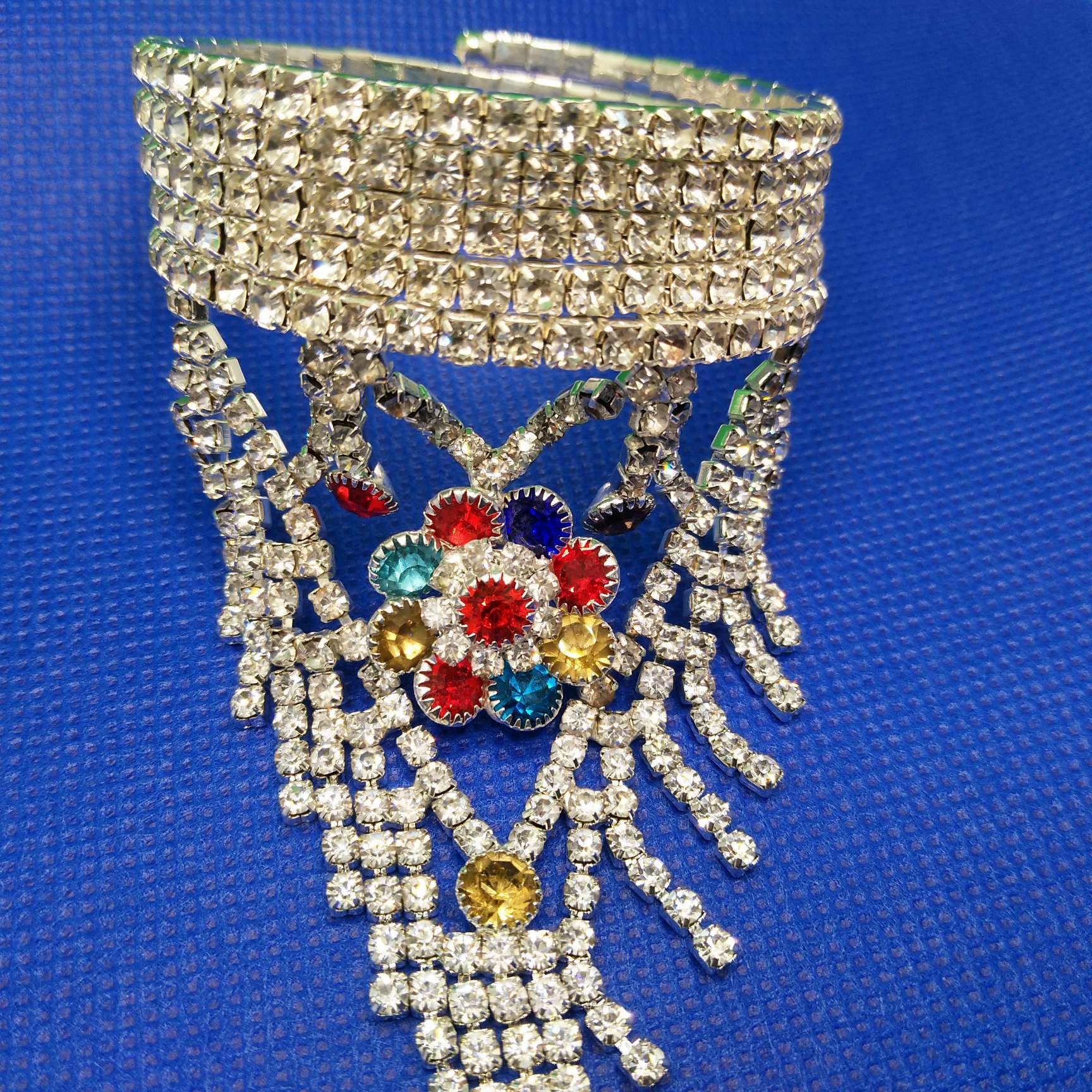 2021 New full-diamond bracelet Cross-border Middle East style back bracelet details Picture