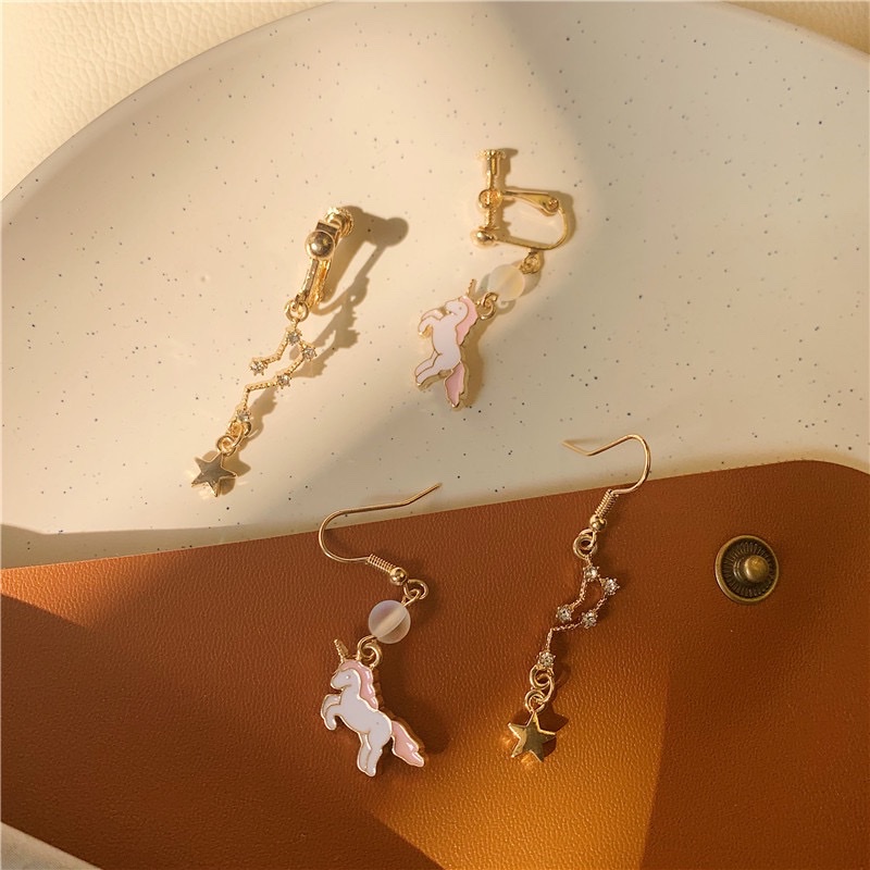 Earrings, ear clips, ear studs, Dongdaemun asymmetrical, unique cartoon alloy, starry sky, epoxy resin, little horse animal earrings, for women Application Scenario