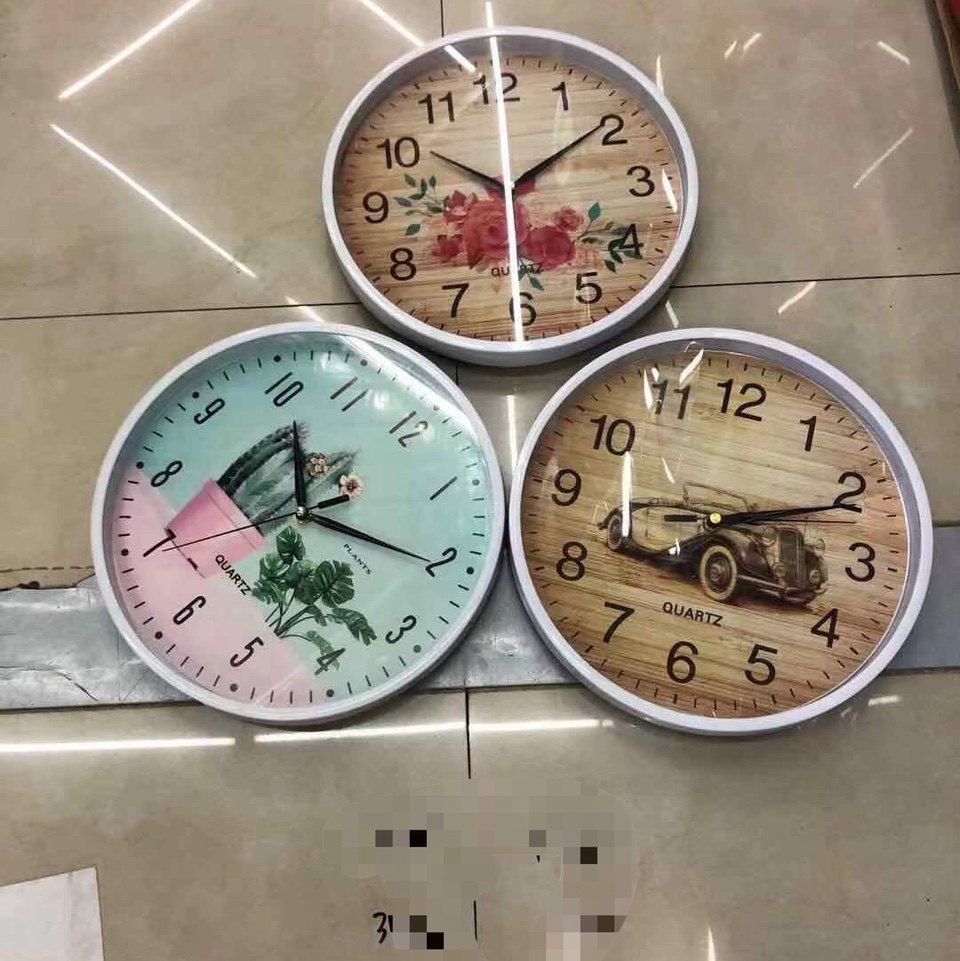 2019 Color face wall clock