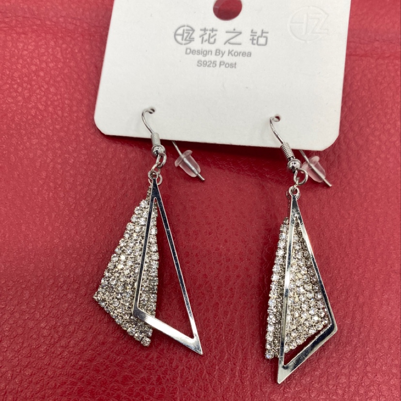 Korea Dongdaemun blade earrings