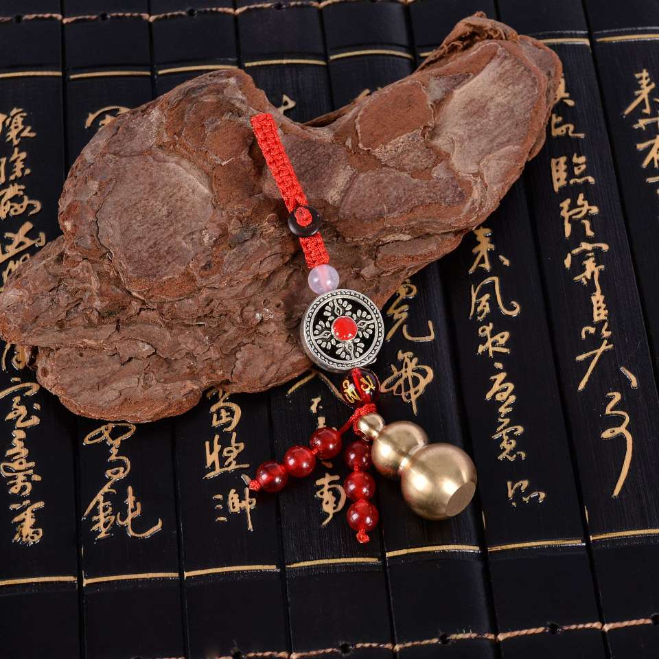The manufacturer supplies Chinese knot openable copper gourd pendant, gourd Five Emperors coin, car pendant, gourd tag Item Picture