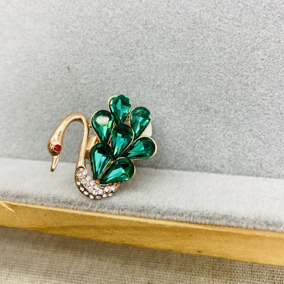 ins2021 雅尚爱薇新款小众设计师韩国气质满钻水钻戒指女款简约网红冷淡风145