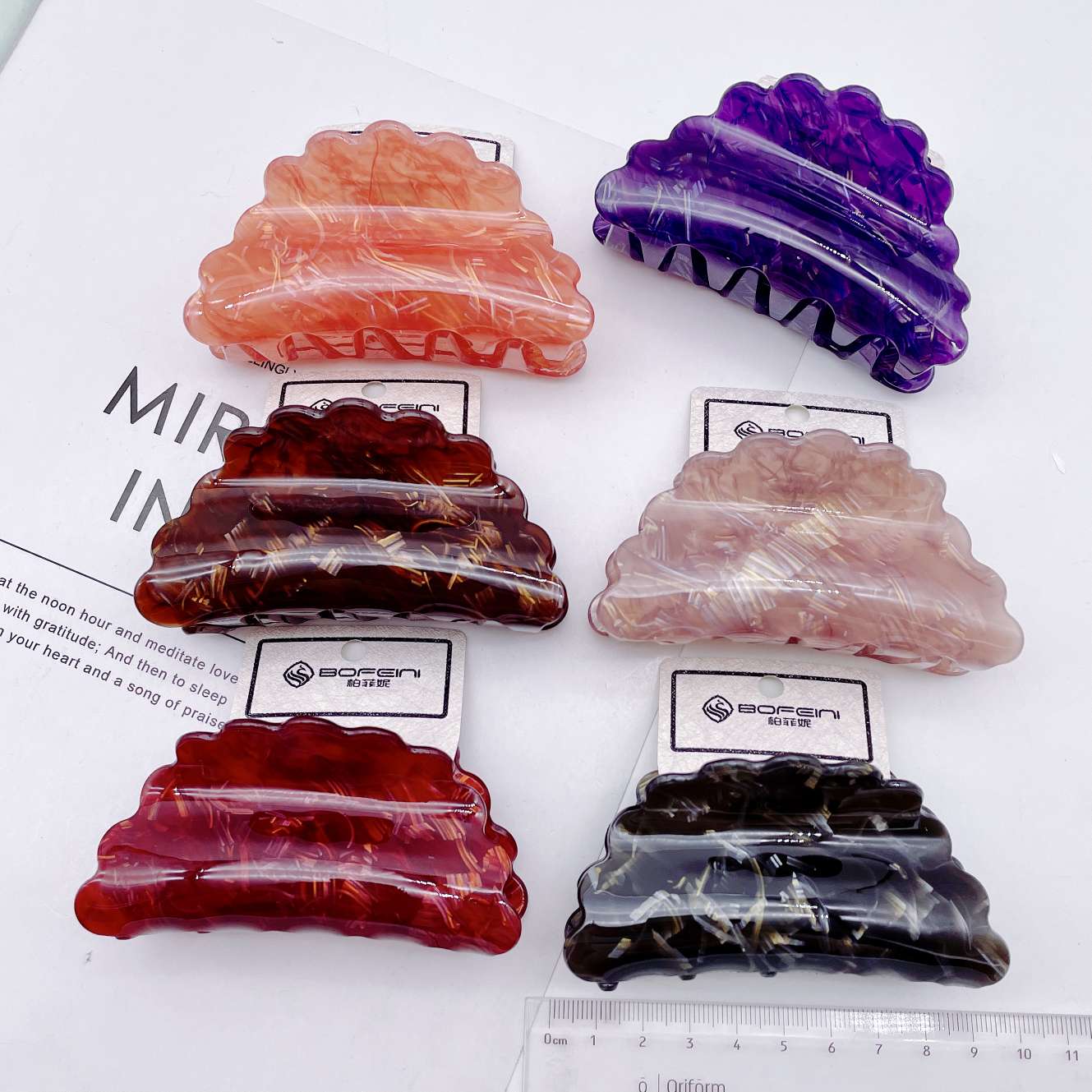 Meteor Shower adult wavy edge Grabber details Picture