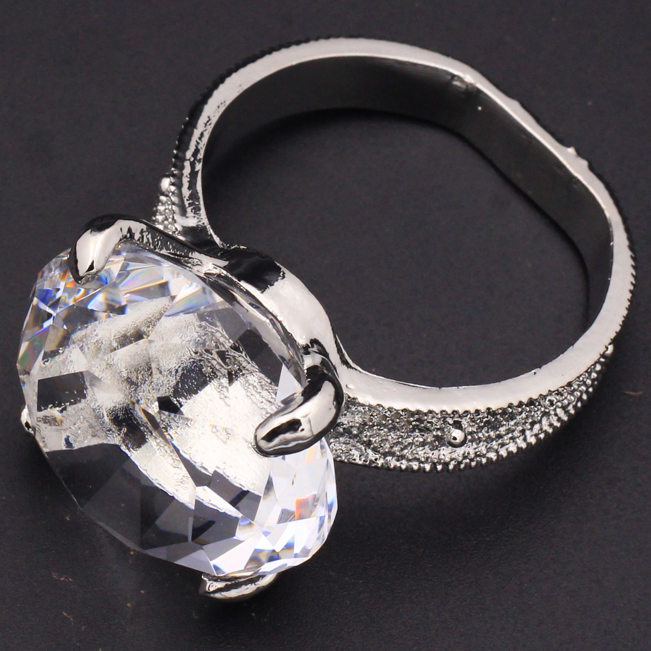 餐巾环 餐巾扣 口布圈 厂家直销餐巾圈 样板房高档酒店餐厅 水晶餐巾扣14