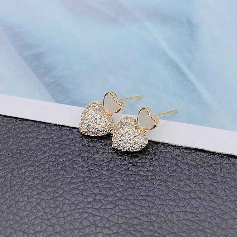 Heart-shaped earrings, zircon earrings S925 sterling silver stud earrings, cute, fresh and gentle, a fairy commuting to work detail image 1