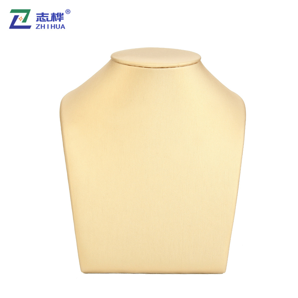 New PU leather vertical portrait stand, neck jewelry stand, model necklace pendant display stand, jewelry display prop Application Scenario