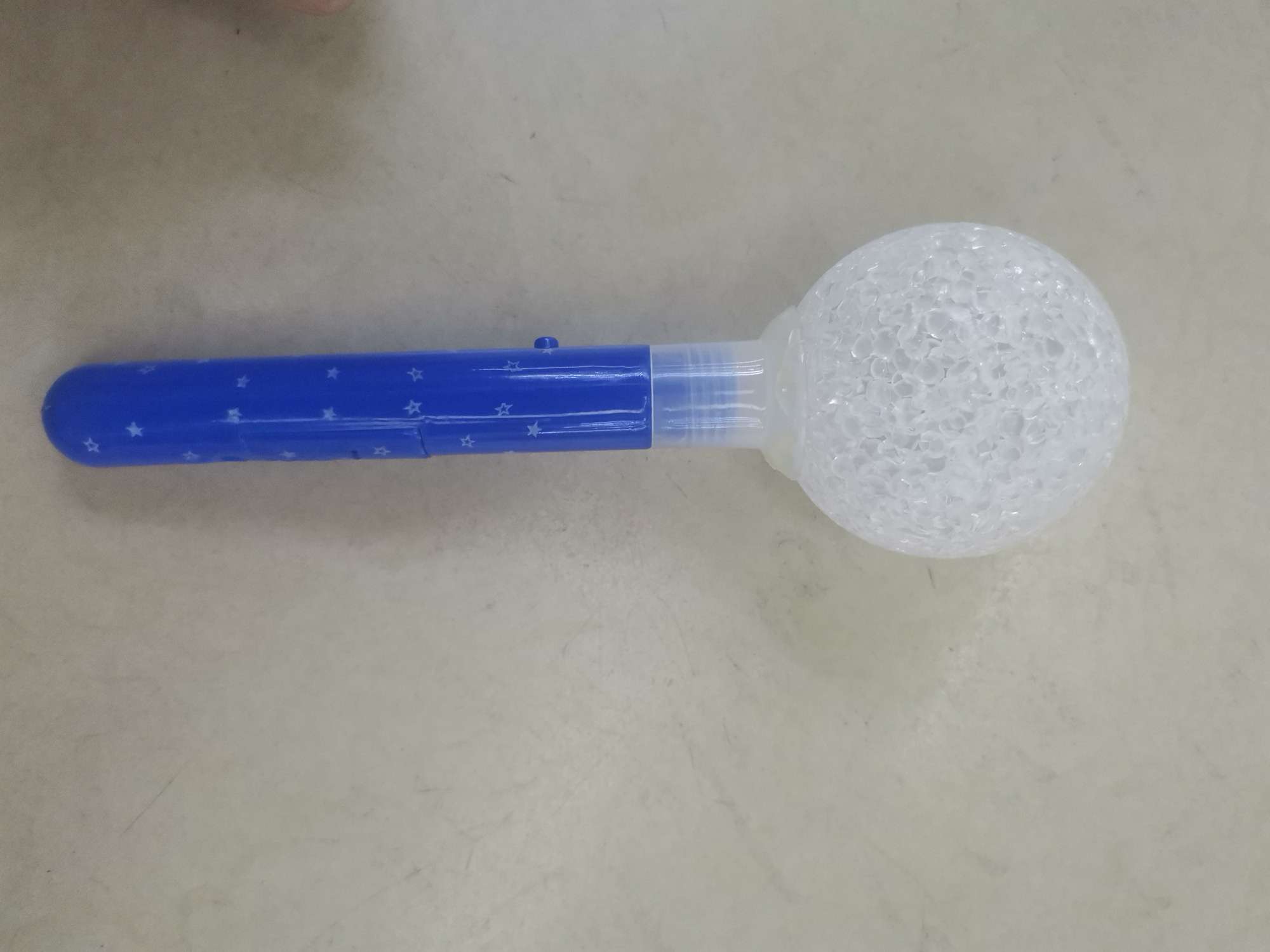 地摊/发光玩具/led窗帘灯/奥特曼/玩具刀发光产品图