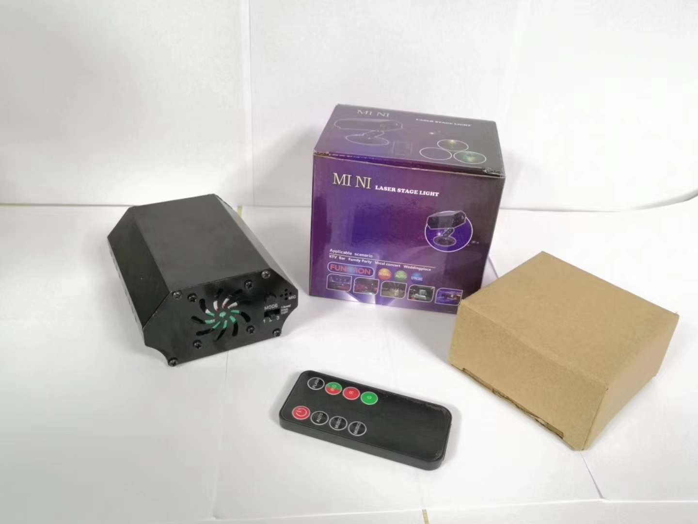 XL-802三孔迷你舞台灯
红光+绿光+篮紫光产品图