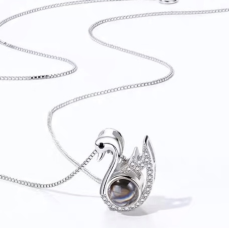 Swan bracelet