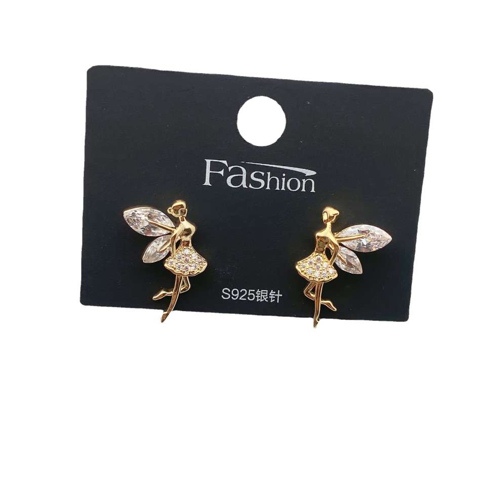 Zircon copper plated with real gold asymmetrical angel earrings, Korean Internet celebrity earrings 925 silver needle detail image 1