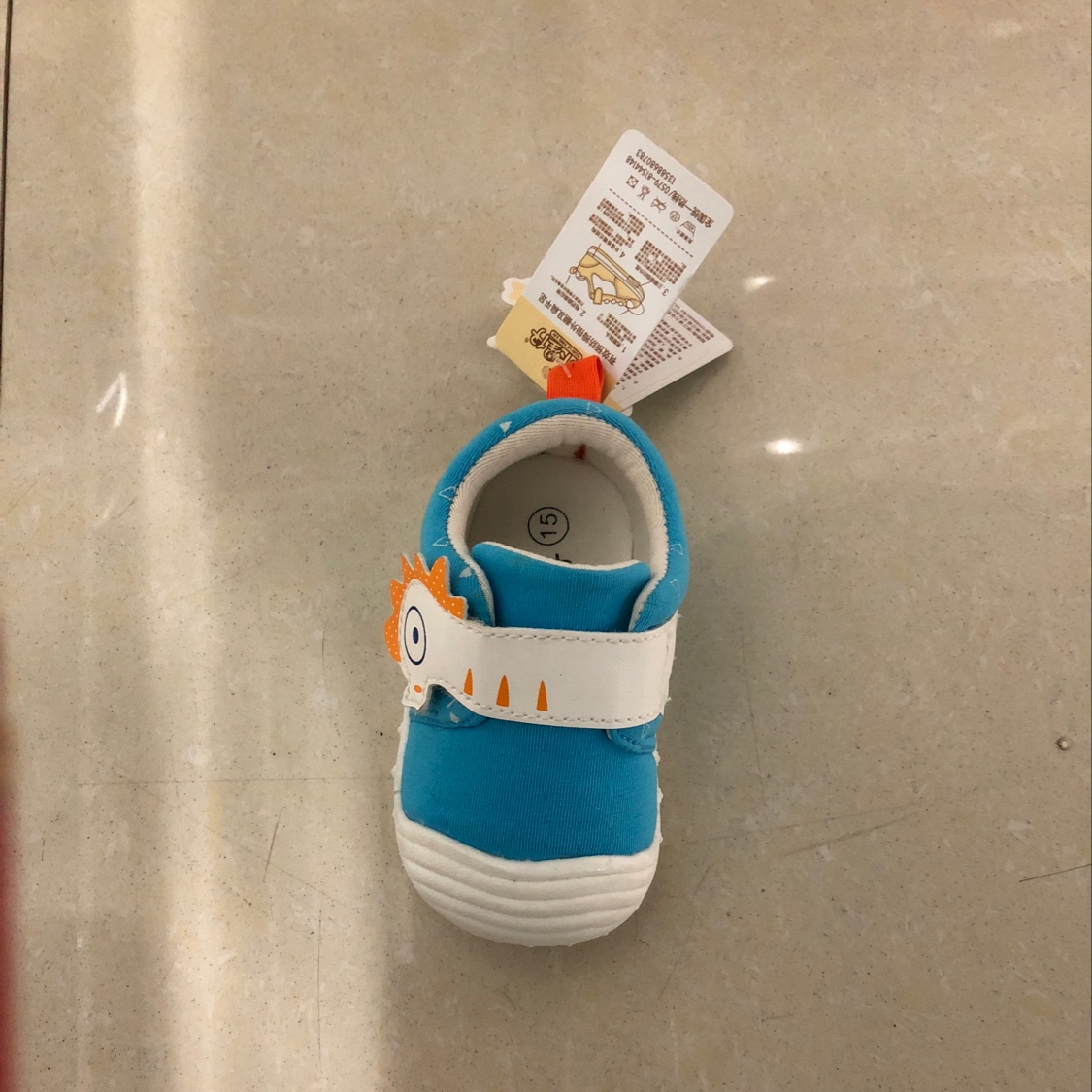婴儿鞋