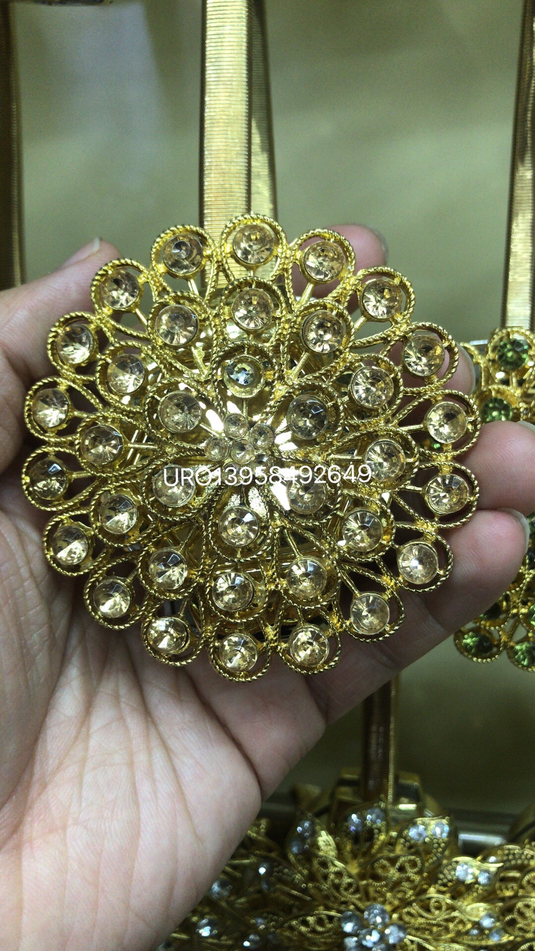 Cordón de cortina un par montado sin perforación imán hebilla accesorio colgante bola atadura cordón de atadura versátil par succión hogar cuerda de almacenamiento sin perforación diseño original venta directa venta caliente cantidad Item Picture