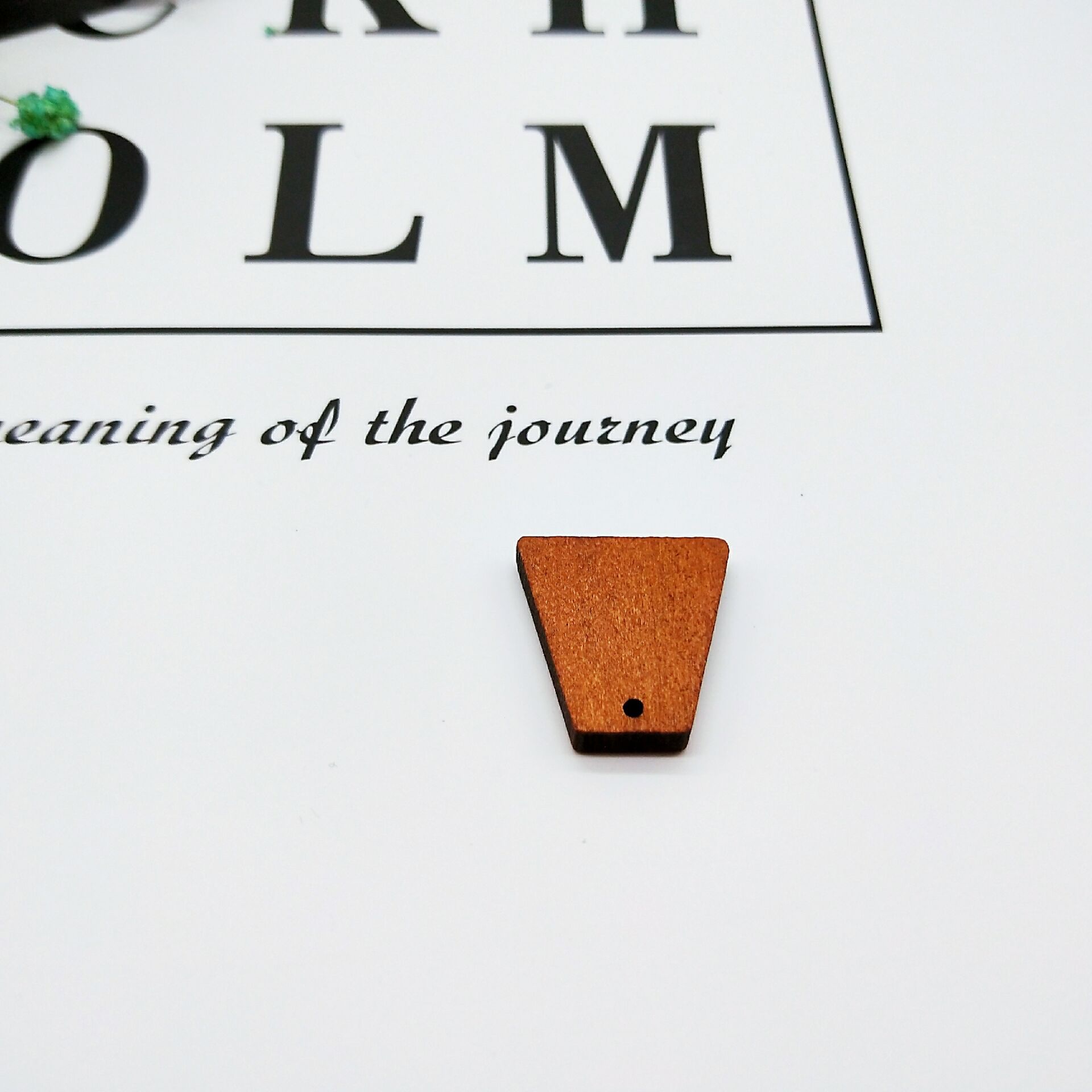 2cm multi-color trapezoidal wood chip diy jewelry, beaded accessories, wooden necklaces, beaded earrings, and earrings material wholesale detail image 3