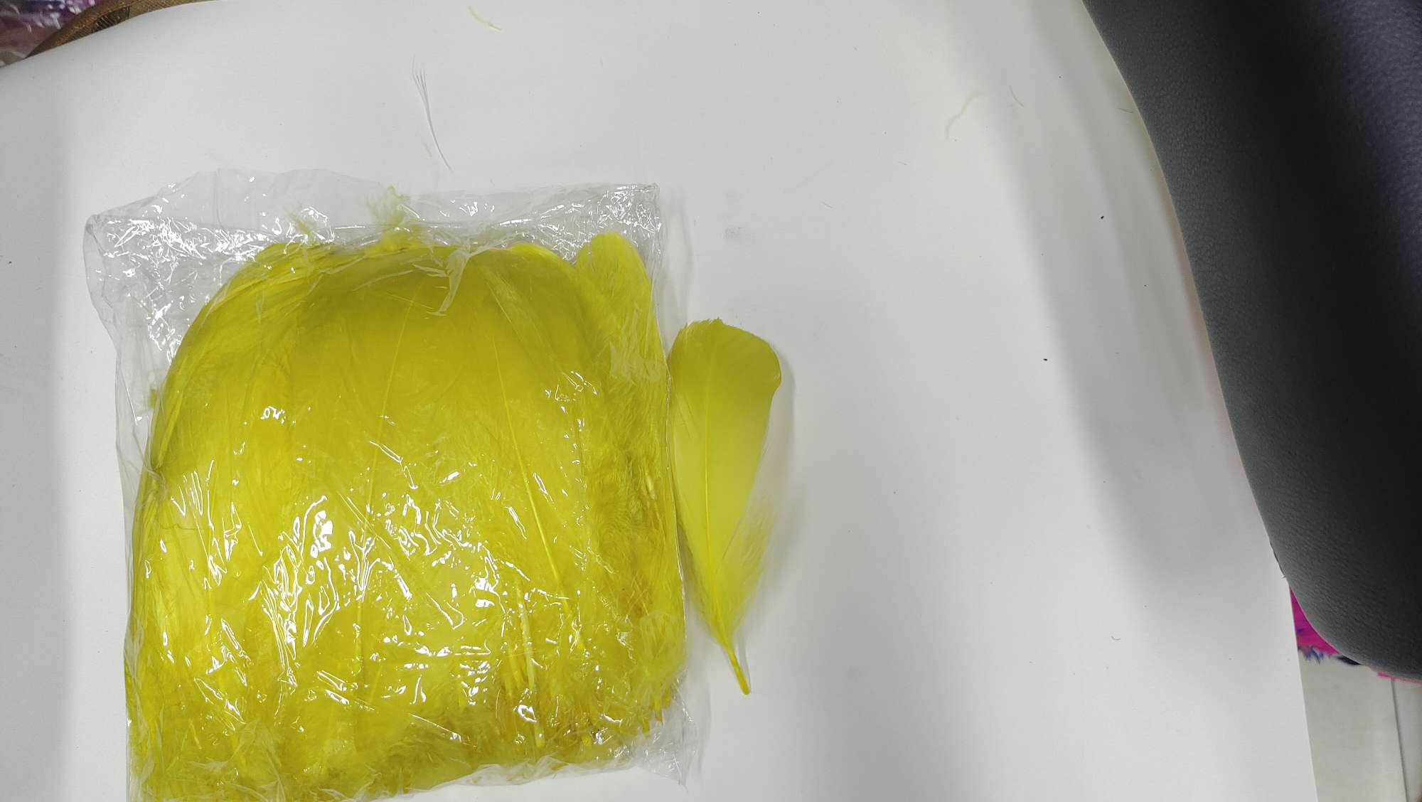 鹅中飘羽毛湖蓝细节图