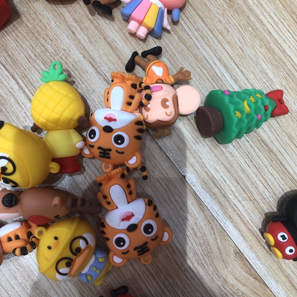 Key chain accessory svc