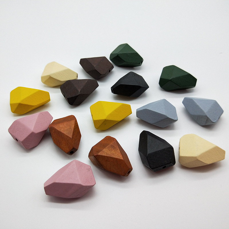 DIY bracelet materials: 4cm multi-faceted triangular wood beads, loose wood beads, solid wood, eco-friendly wood beads, custom-made factory wholesale detail image 1