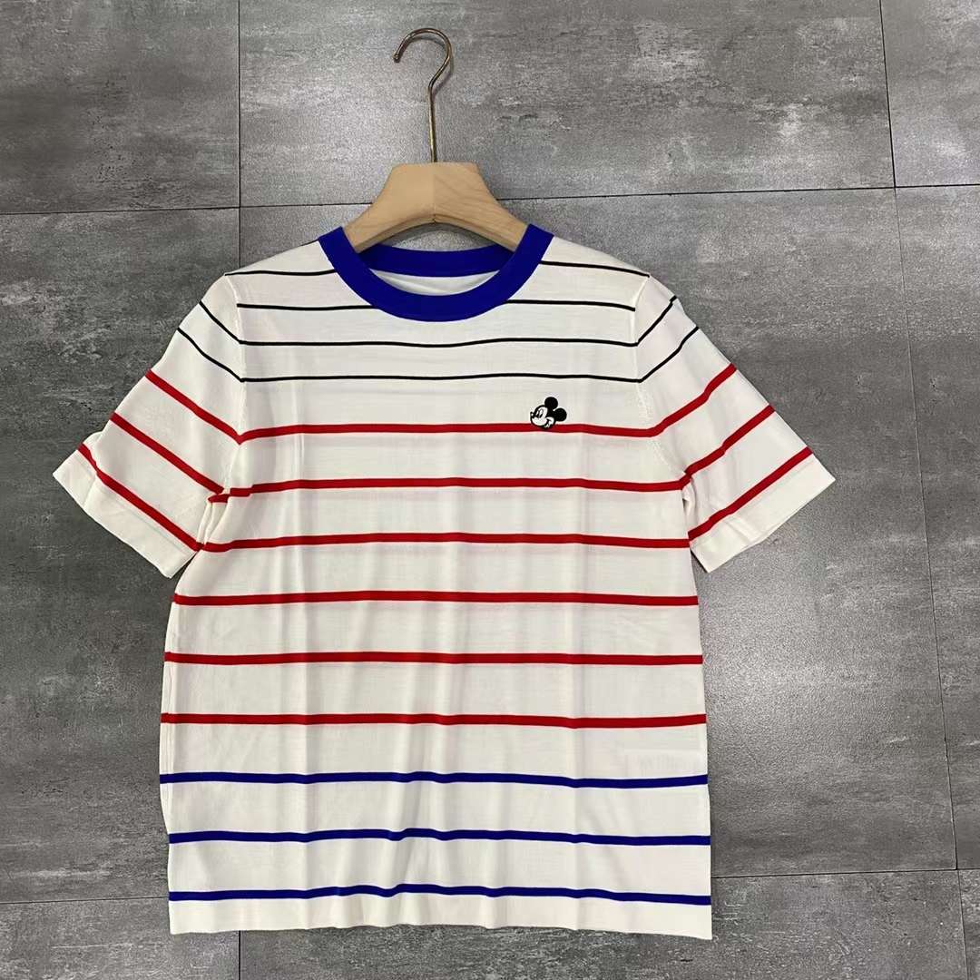 Striped Sweater Application Scenario