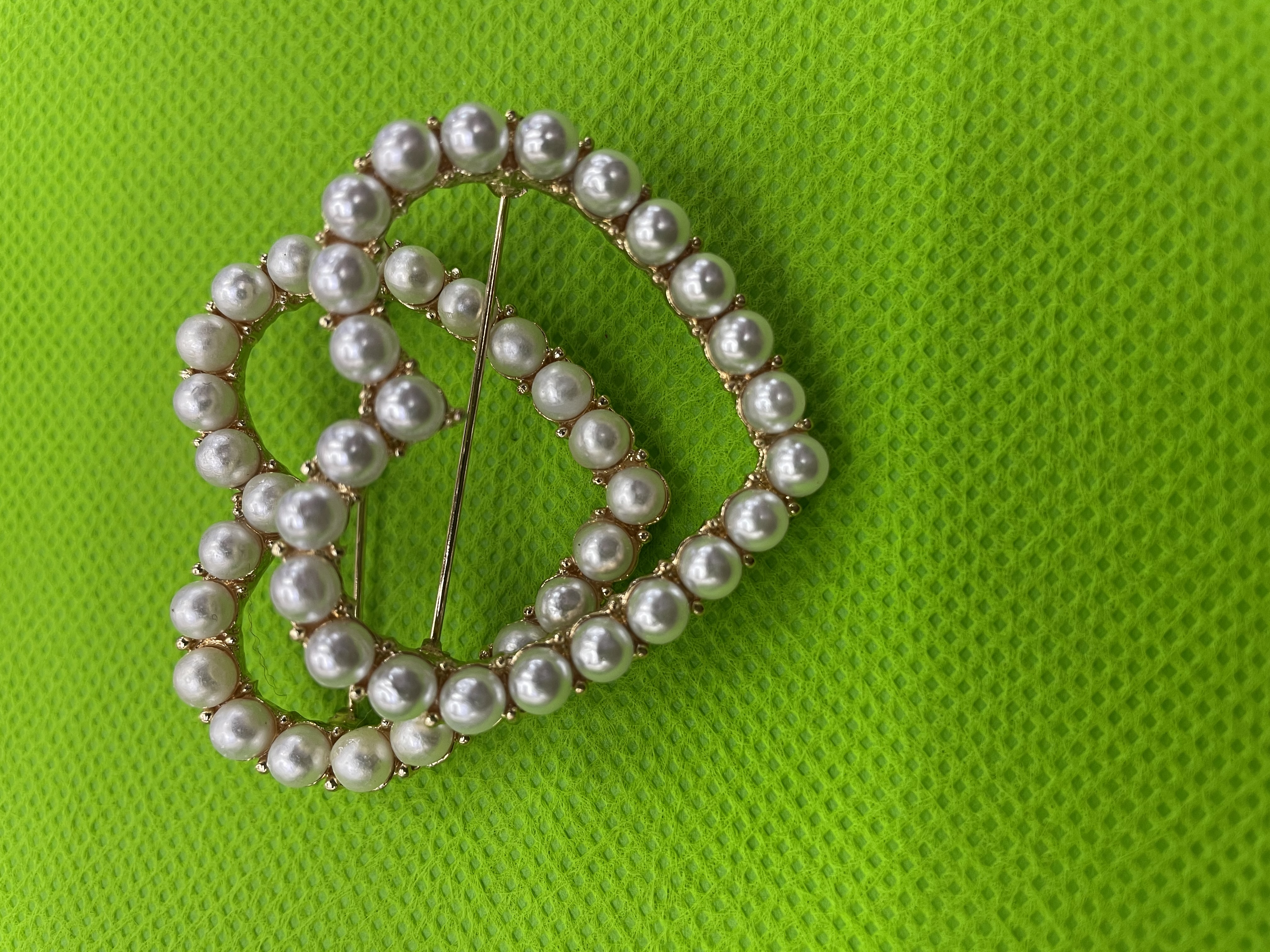 أزرار لؤلؤية، أزرار detail image 2
