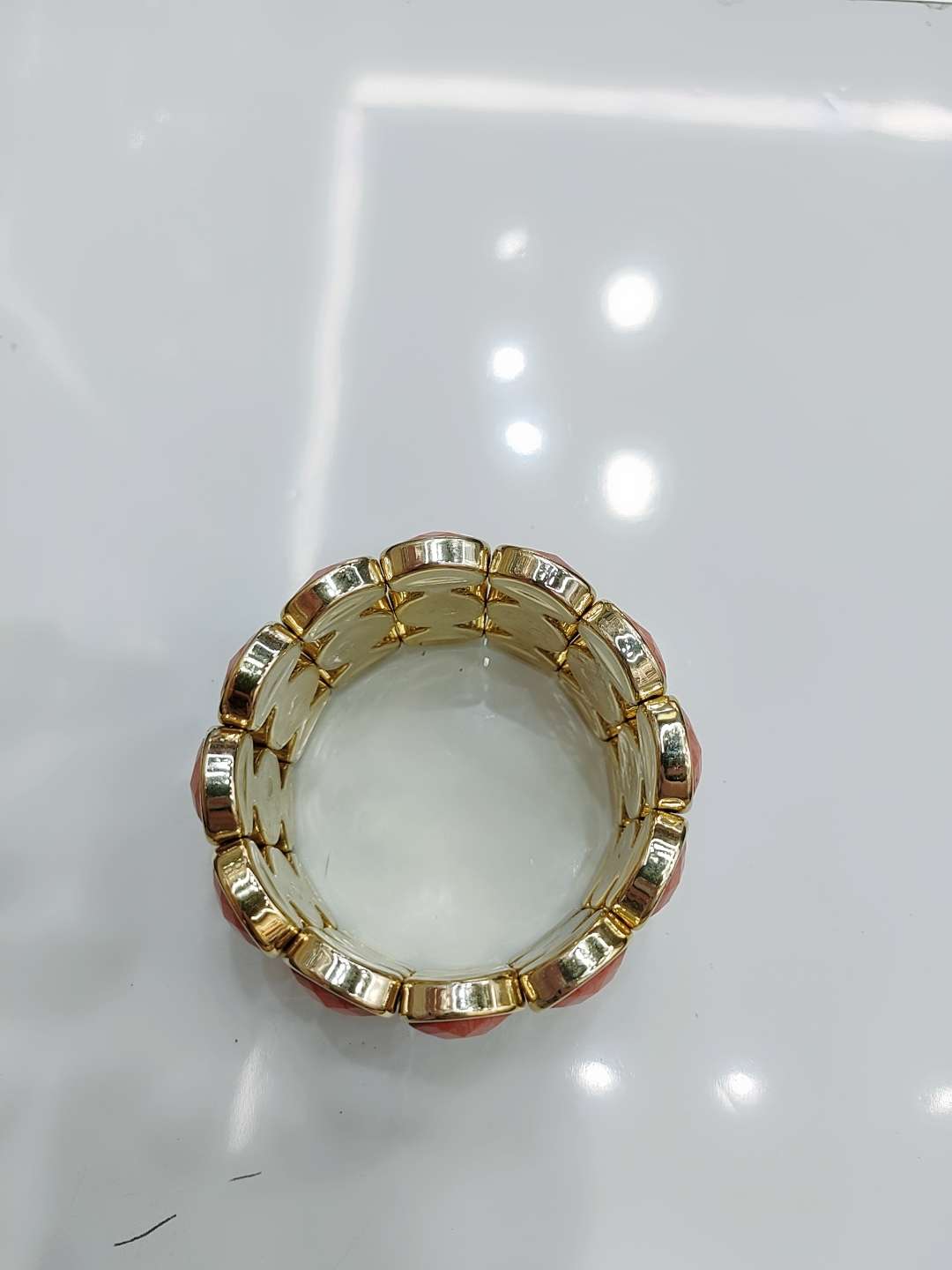 The new and popular CCB bracelet, a retro and versatile European and American accessory, is simple and fashionable. It's a trendy bracelet Specification image
