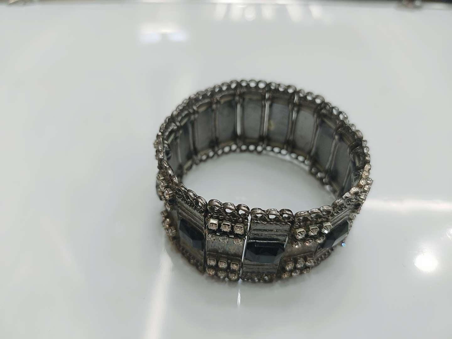 أساور من سبائك الراتنج details Picture