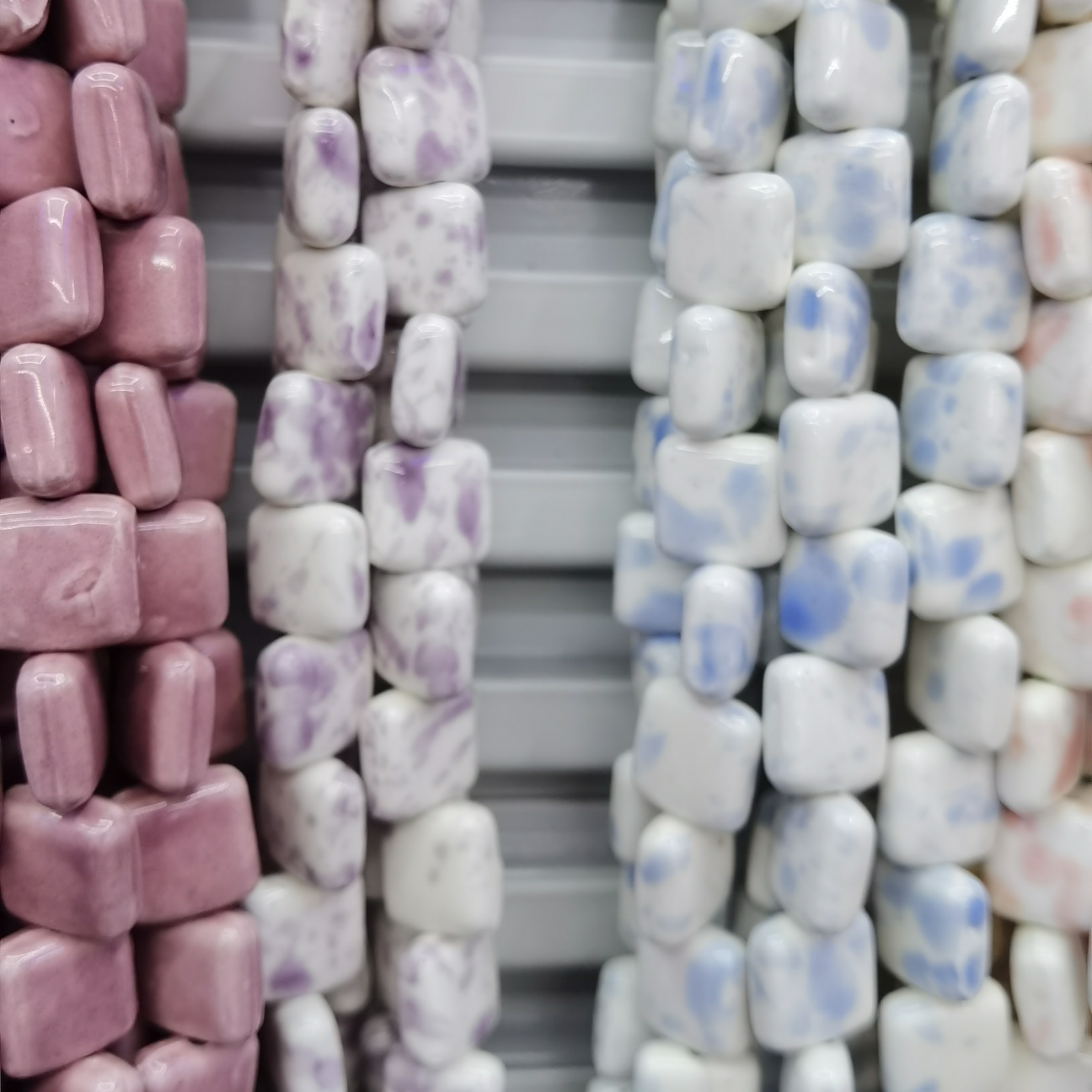 厂家直销定做陶瓷珠手工diy手链项链饰品配件115