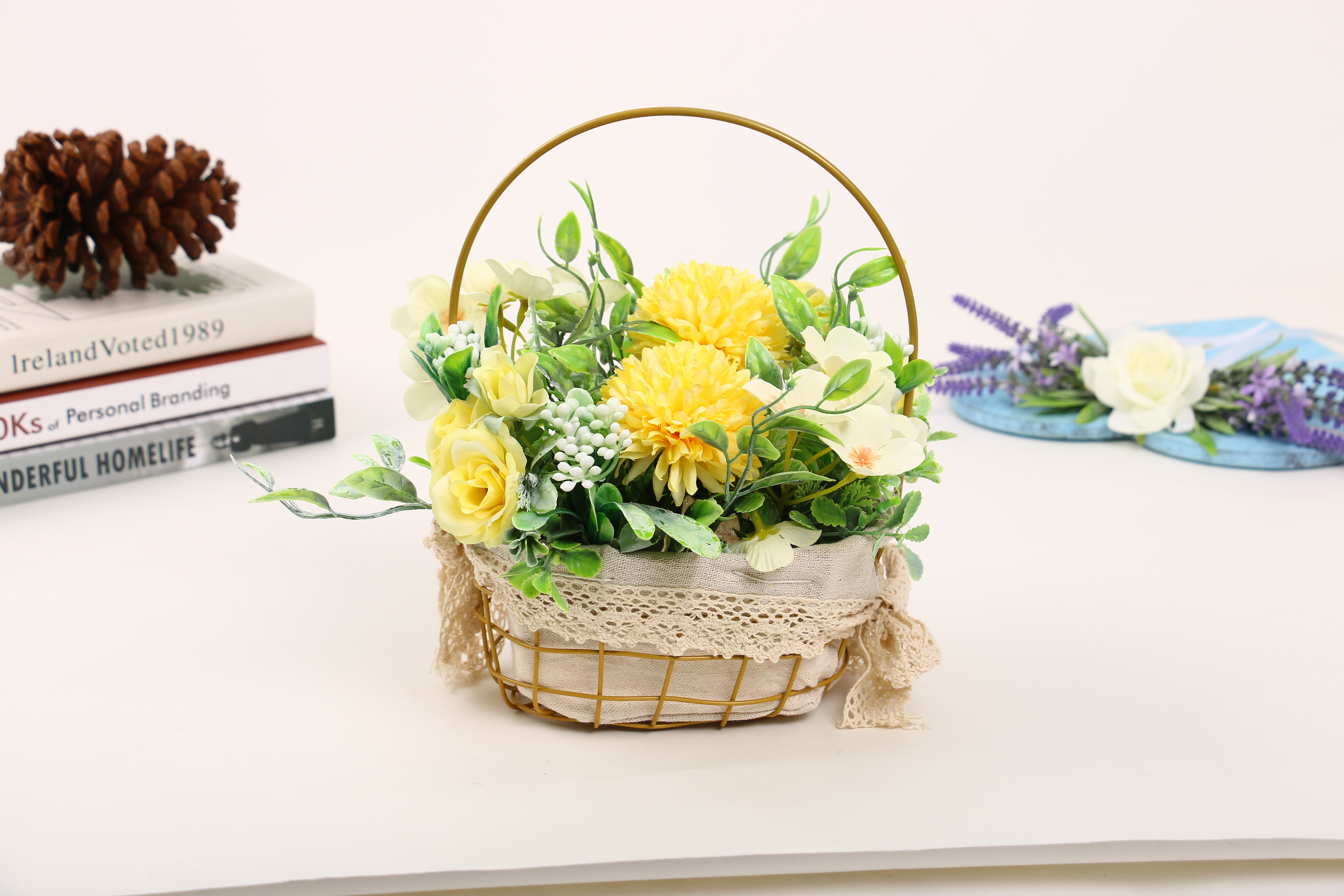 Nuevo estilo de hierro forjado simulación juego de flores casa sala de estar dormitorio decoración Application Scenario