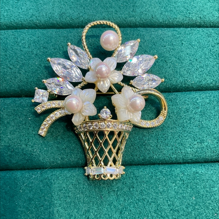 Blue brooch with diamonds