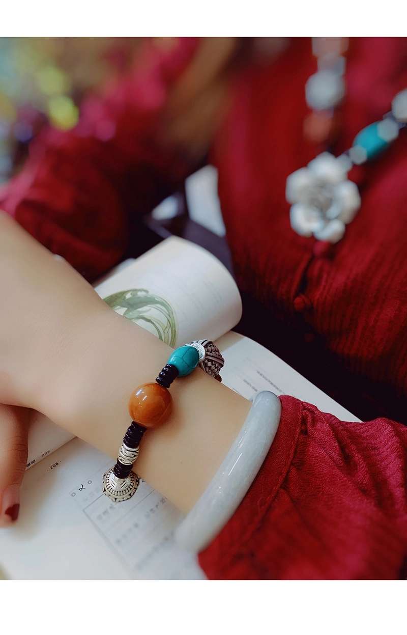 晶珀丽饰品绿松蜜蜡韩国进口弹力线财源滚滚藏银手链详情图18