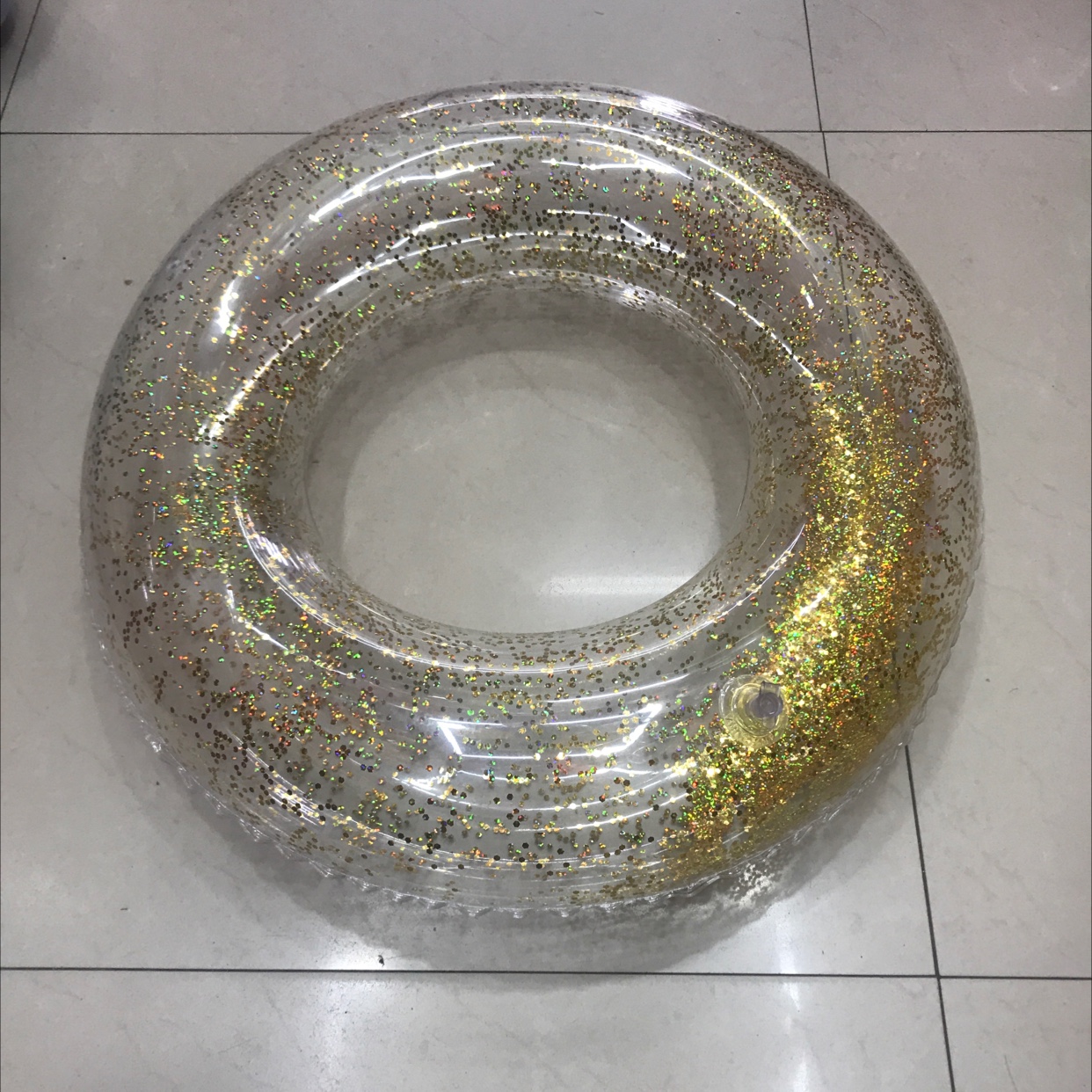 Wholesale of 60 sequined swimming rings and water products