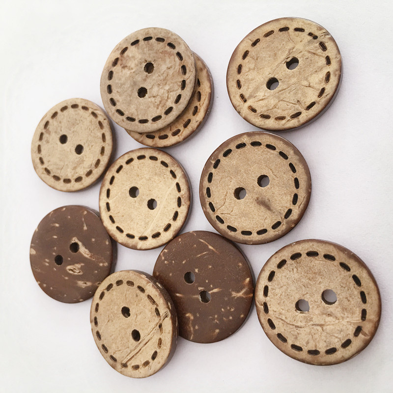 13mm coconut shell button detail image 3