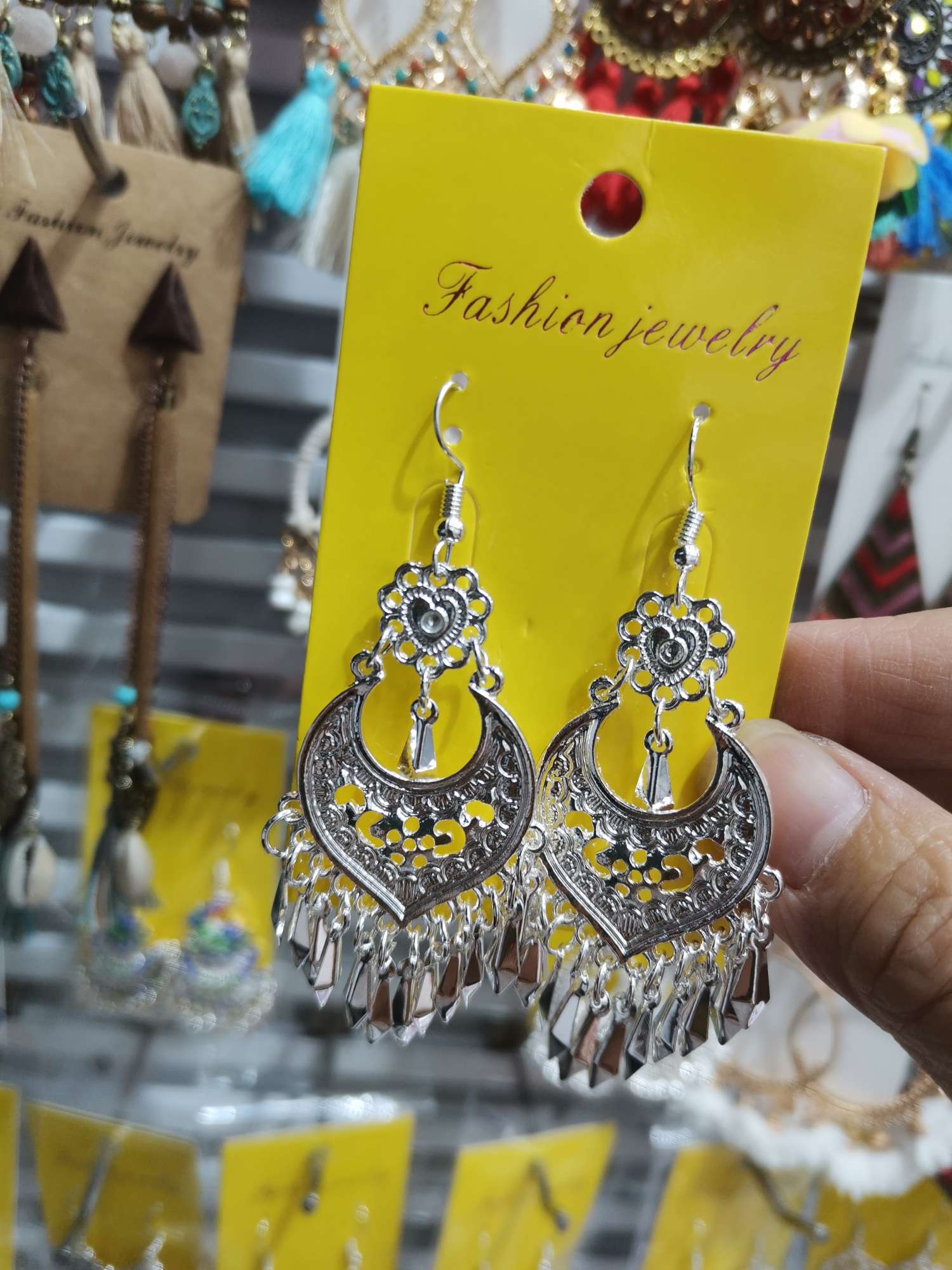Elegant, fashionable, versatile and simple Miao silver bestseller earrings 66, stylish and trendy Specification image