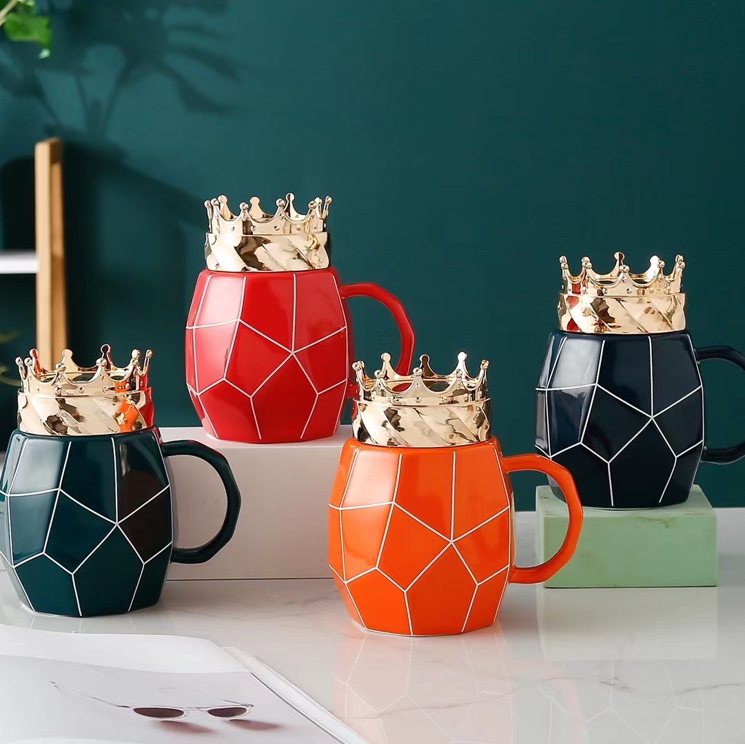 Creative ceramic mug Crown mug INS ceramic mug Nordic couples gift water mug office coffee mug