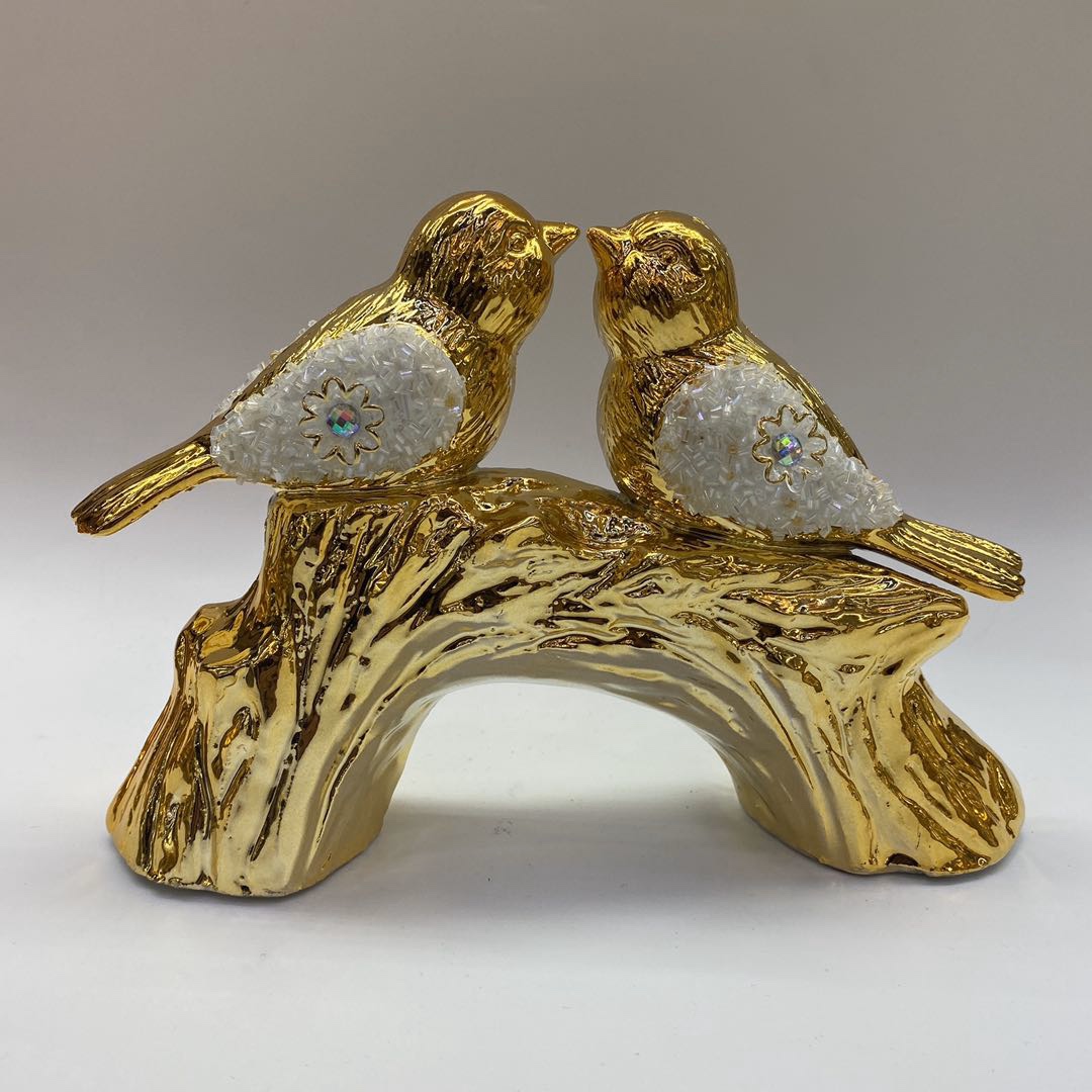 Golden Castle vase Ceramic bird to bird Golden Elephant Crafts Owl crafts couple Swan Wedding gift European home ceramic craft decoration living room decoration Golden Castle vase