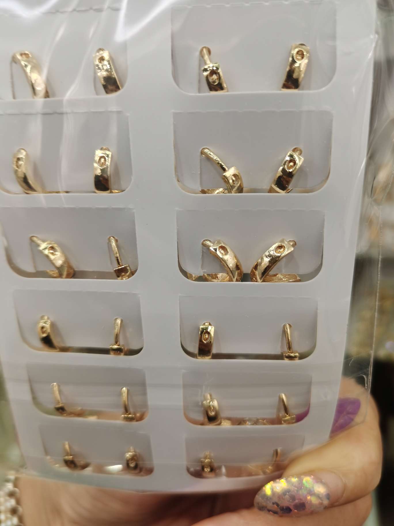 耳环耳圈耳骨钉养耳洞小众高级感素圈圆圈耳扣耳钉耳饰女耳饰耳环珍珠耳环珍珠耳环耳钉饰品耳饰耳环锆石耳环明星同款耳环产品图