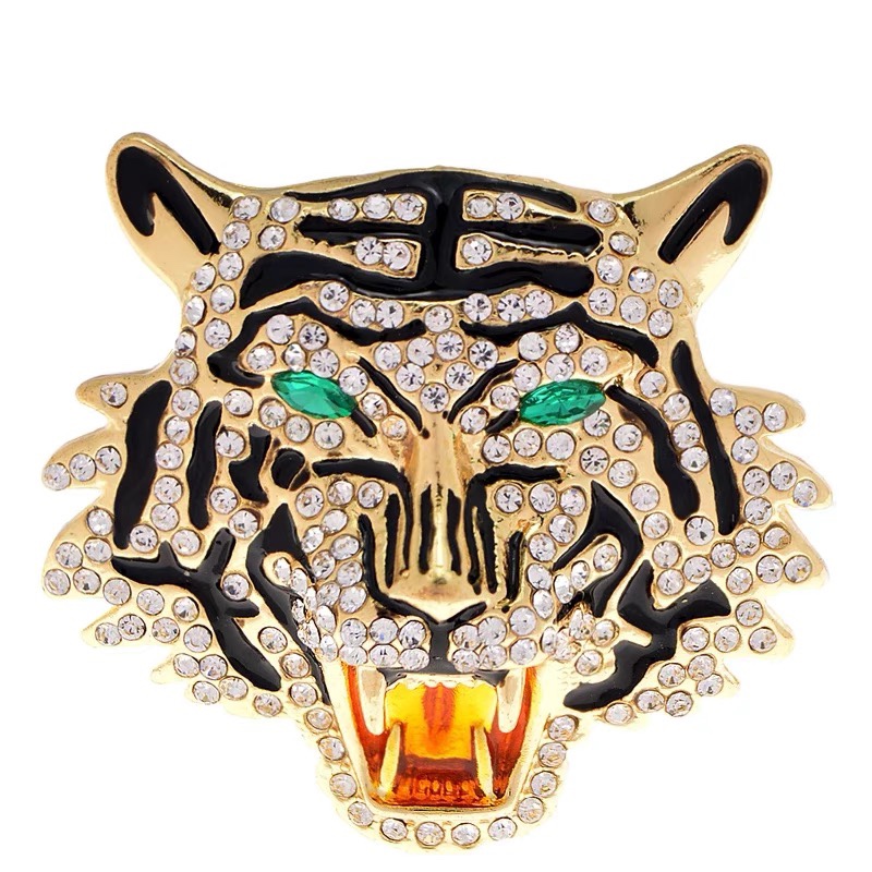 Luxury gifts Tiger Year Tiger brooch for men and women green eye diamond tiger head pin suit corsage accessories