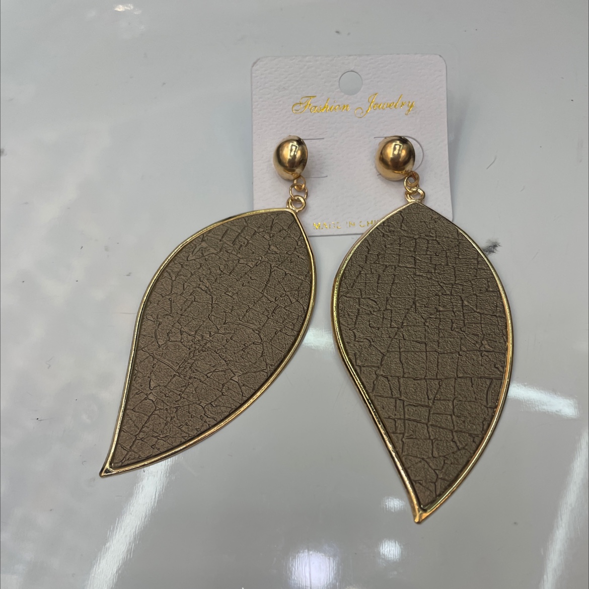 Fashionista with Tin earrings 1