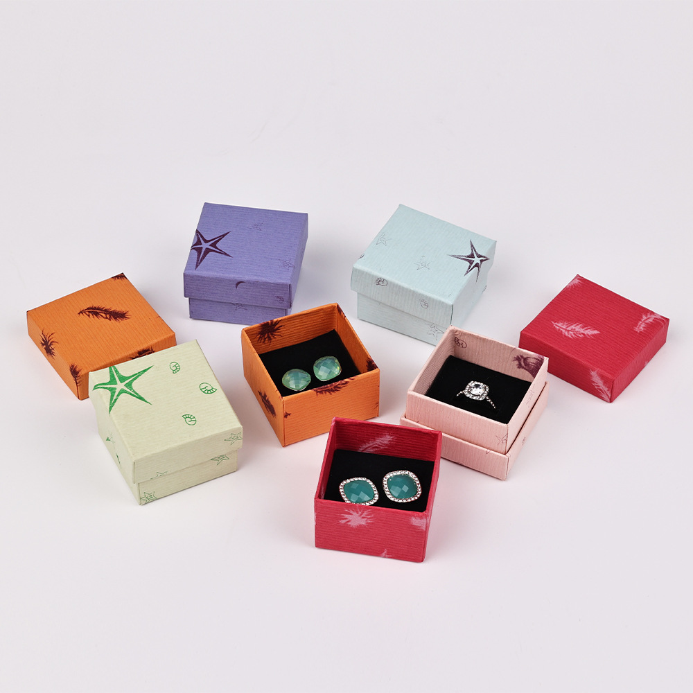 Zhihua factory direct spot ring box Tiantian cover jewelry box necklace box spot wholesale thumbnail