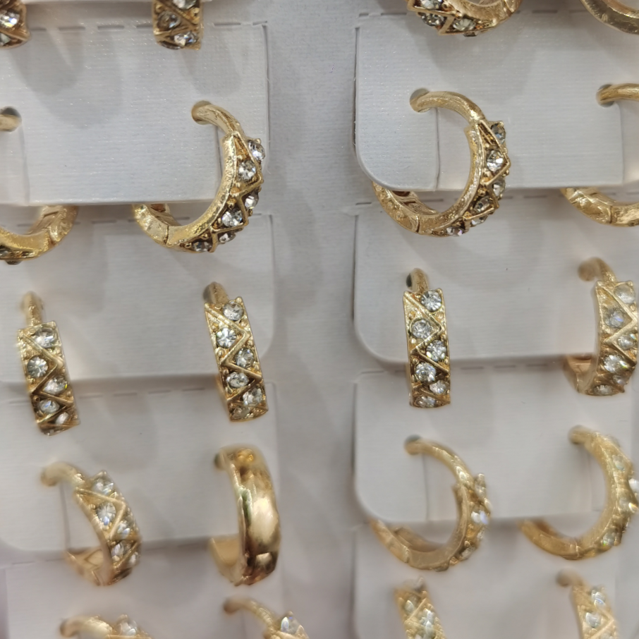 轻奢高级感咖色满钻方形耳扣女复古港风耳环时尚气质百搭超闪耳饰