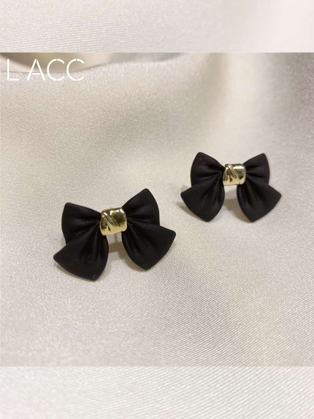 网络爆款耳环喷漆蝴蝶结款式新颖价格实惠工厂直销详情图3