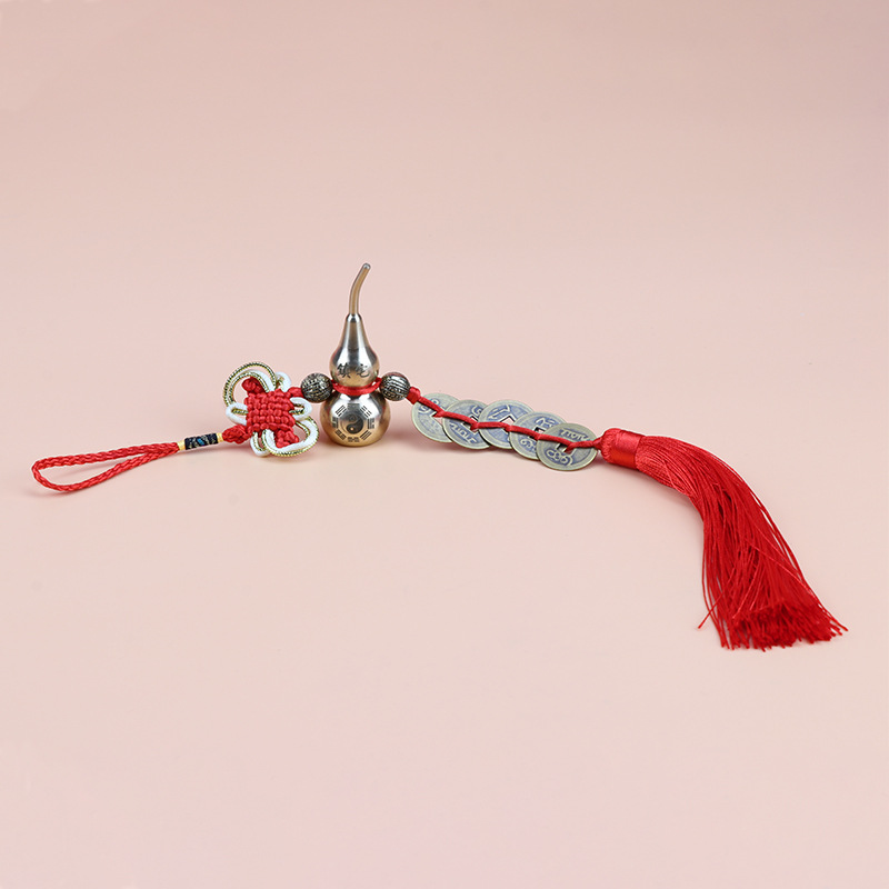 Factory wholesale supply of woven Chinese knot tassels, automotive accessories, pendants, copper hoists, car hangers, 7cm copper hoists detail image 1