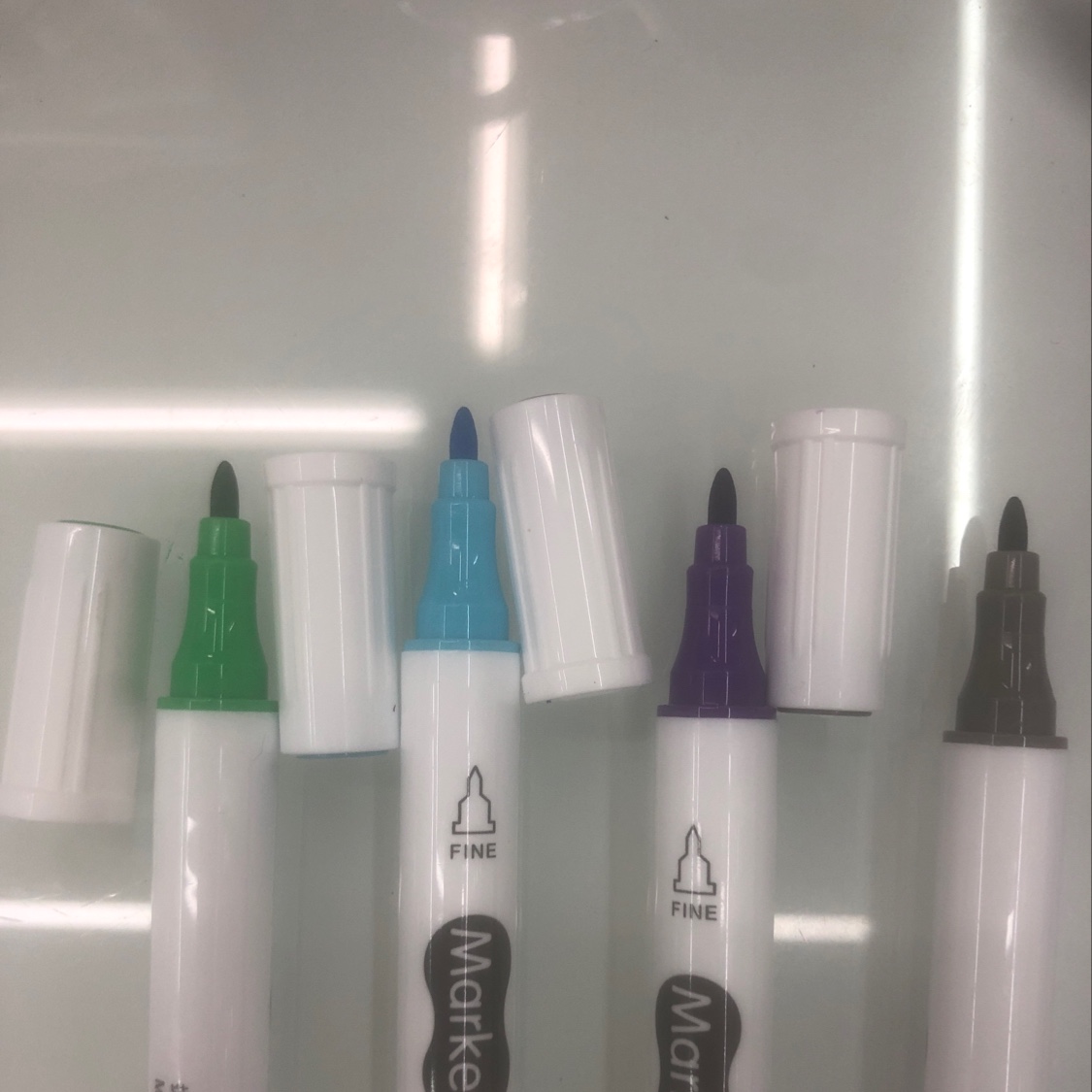 601-36 Double-headed marker pen Application Scenario