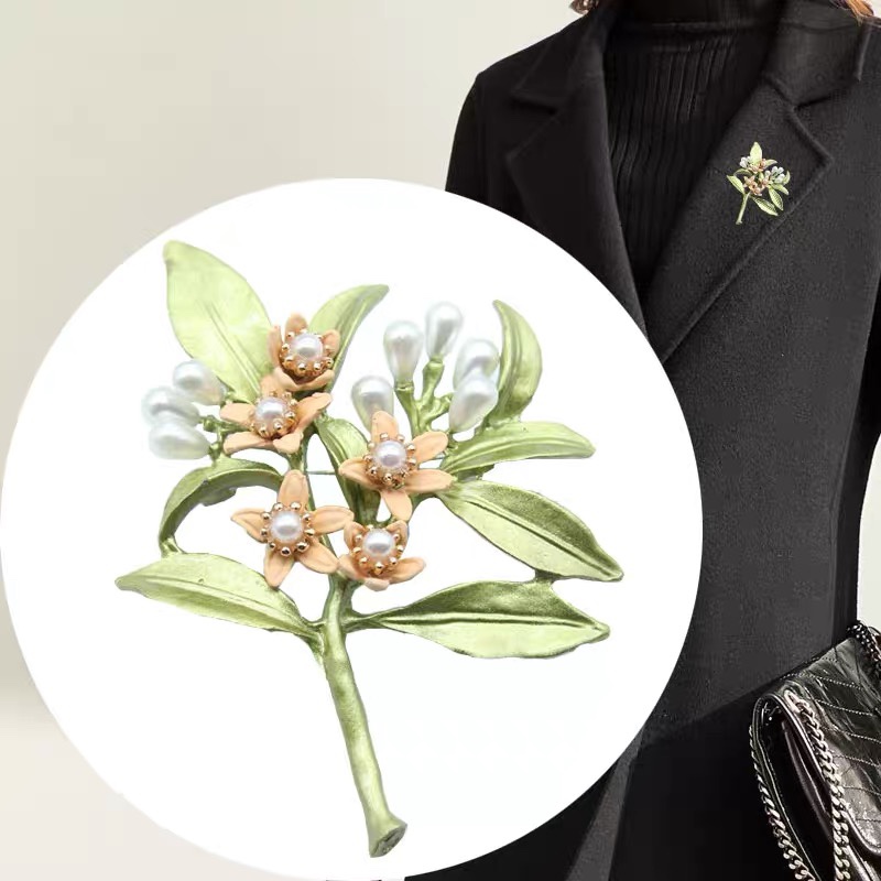 Premium paint Brooch Gift Jewelry Pearl Flower Brooch Pin Temperament Corsage Accessory Collar pin